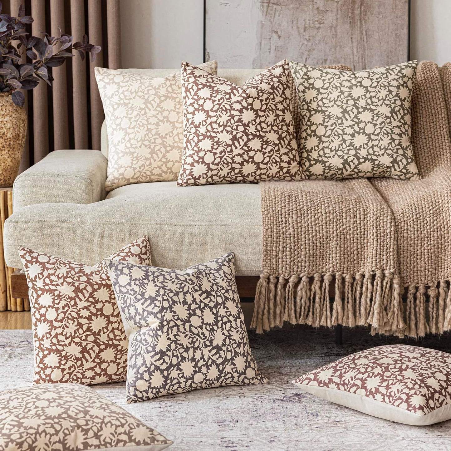 Foindtower Set of 2 Decorative Neutral Floral Throw Pillow Covers Accent Farmhouse Cushion Covers Boho Vintage Pillowcase for Couch Sofa Bedroom Living Room Home Decor Outdoor,22×22 Inch,Wine Red