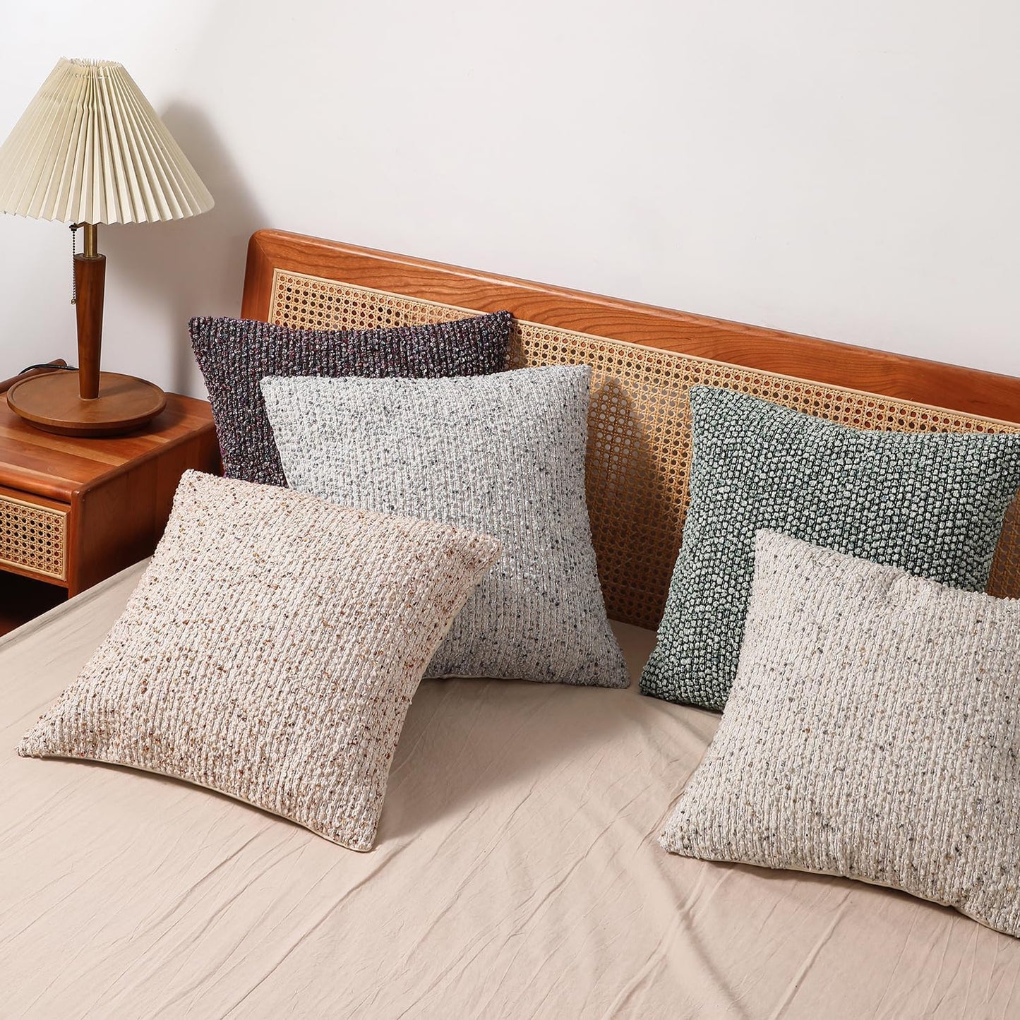 Striped Throw Pillow Covers 20x20 Set of 2 Green Textured Boucle Chic Morden Boho Accent Farmhouse Square Decorative Couch Pillow Covers for Home Decor Bed Sofa Living Room