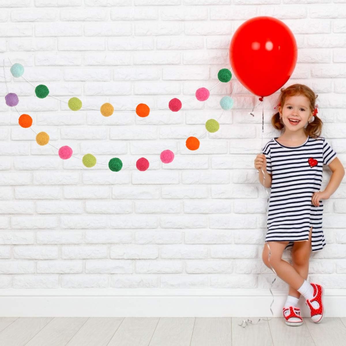 36PC 9.8 Feet Felt Wool Balls Garland 4/5 Inch Hanging String Kit for Christmas Tree Garland Holiday Decoration Birthday Wedding Baby Shower Party Wall Decorations