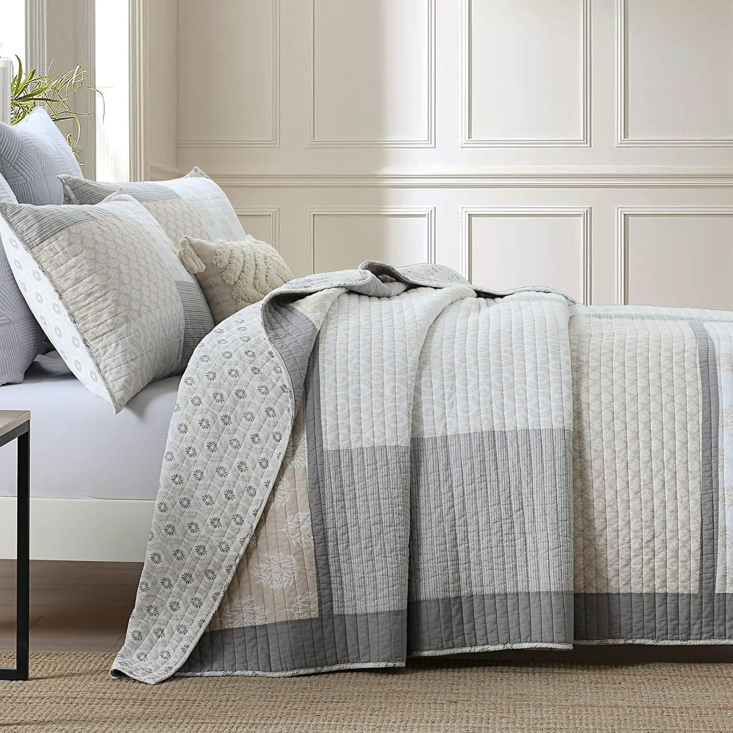 PANGUSHAN Quilt Set King Size, 100% Cotton Bedspread Quilt Bedding Set, Floral Patchwork Quilt Set for King Bed, Moonbeam Bed Spread, Lightweight Comforter Reversible Quilt, All Season, 3 Pieces