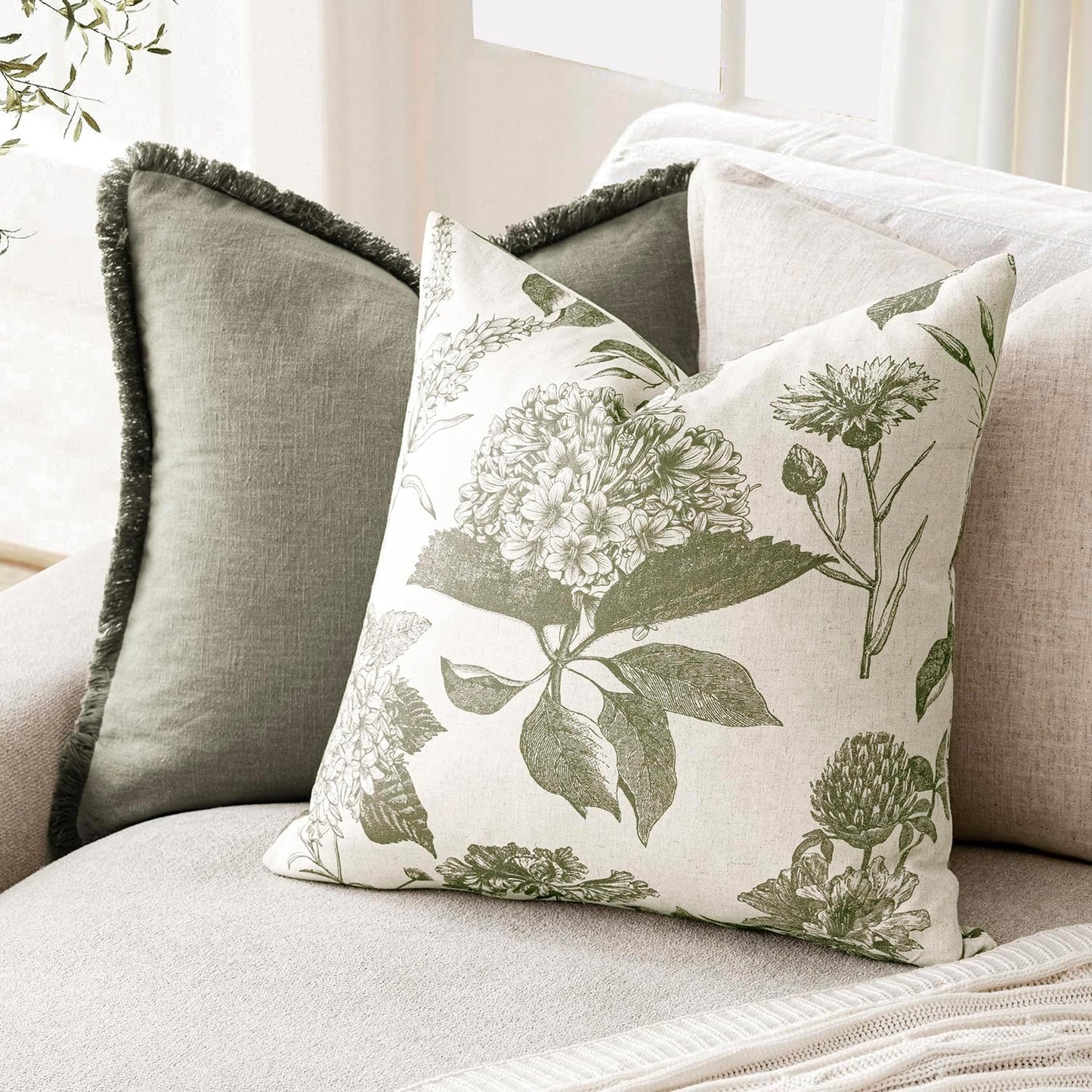 Foindtower Set of 2 Linen Floral Throw Pillow Covers Vintage Accent Print Decorative Cushion Covers Farmhouse Boho Home Decor for Sofa Chair Couch Bedroom Living Room Outdoor,20×20 Inch,Sage Green