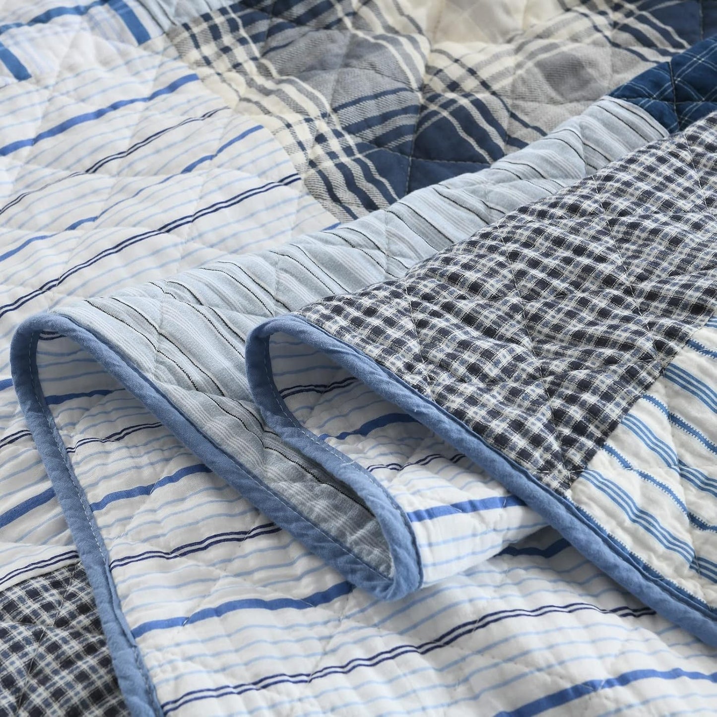 Yvooxny King Quilt Set Bedspread Reversible Plaid Grid Quilted Bedspread 3-Piece Real Patchwork Quilt Bedding Set with Pillowcases for All Seasons, King Size, 108 * 96 Inches