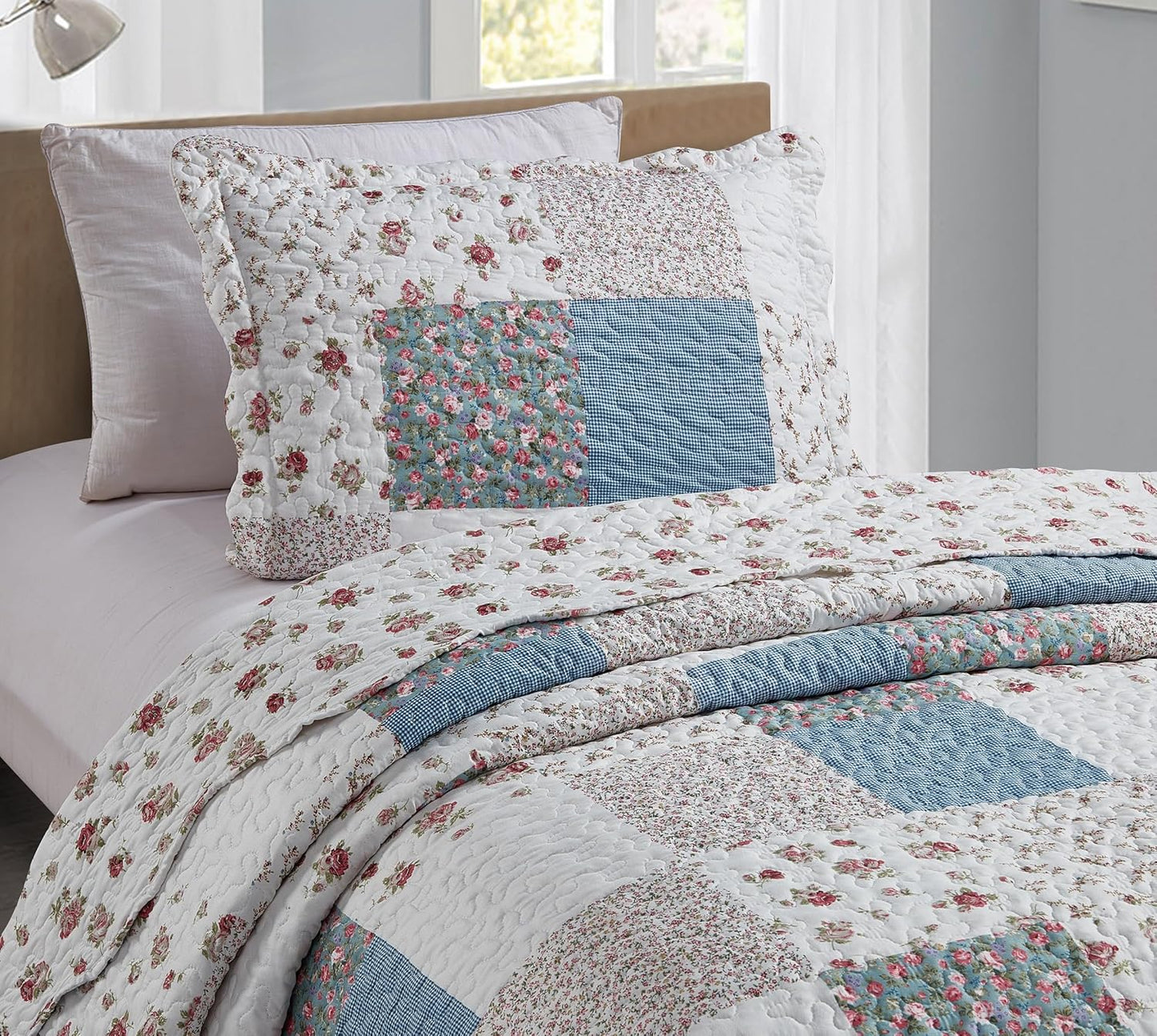 Brilliant Sunshine Pink Rose with Small Blue Check Patchwork, 2-Piece Quilt Set with 1 Sham, Reversible Bedspread, Soft Lightweight Coverlet, All-Season, Twin, Pink Blue