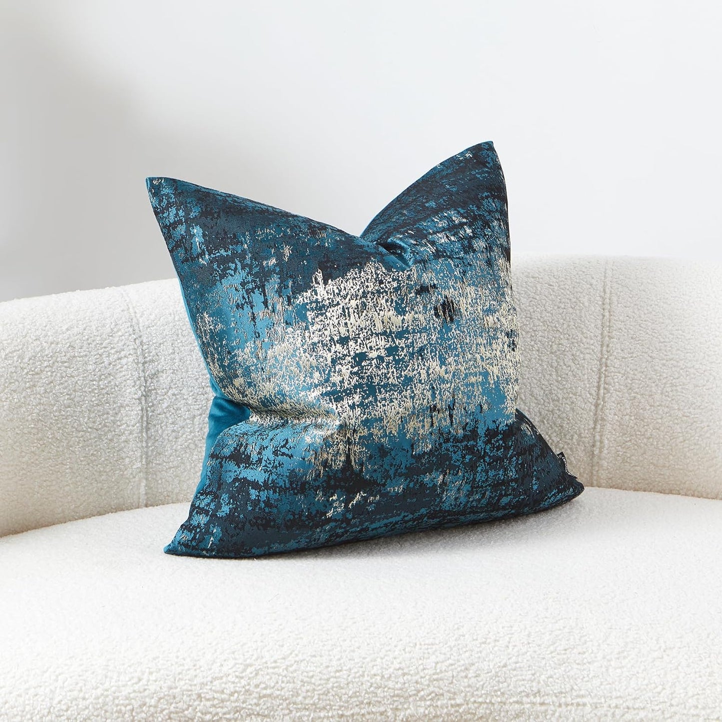 THE-TINOART Teal & Gold Embroidered Jacquard Pillow Cover 18x18 - Luxury Reversible Decorative Throw Pillow Cover with Gold Thread & Velvet Backing, Elegant Holiday Home Décor