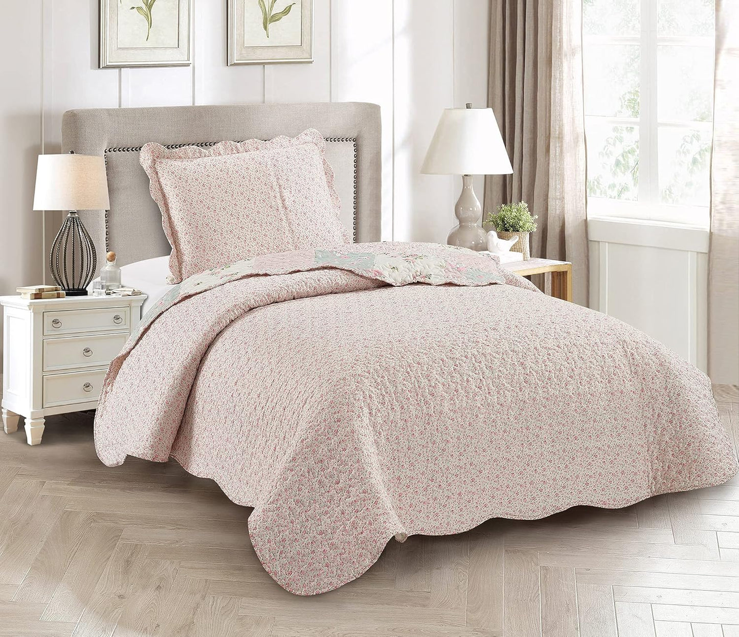 Brilliant Sunshine Rose and Sage Quilt Set, 2-Piece Bedding Sets, Traditional Patchwork Design, Washable and Reversible Bedspread, Soft Lightweight Coverlet, All-Season, Twin/Twin XL, Light Pink Green